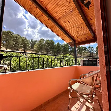 Casa de hóspedes Zholi *