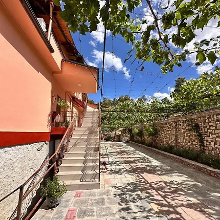 Zholi * Gjirokastër
