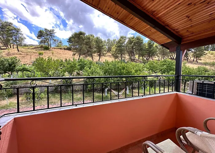 Zholi Pensjonat Gjirokastra