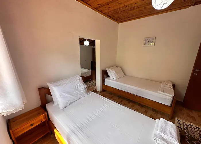 Zholi Maison d'hôtes *